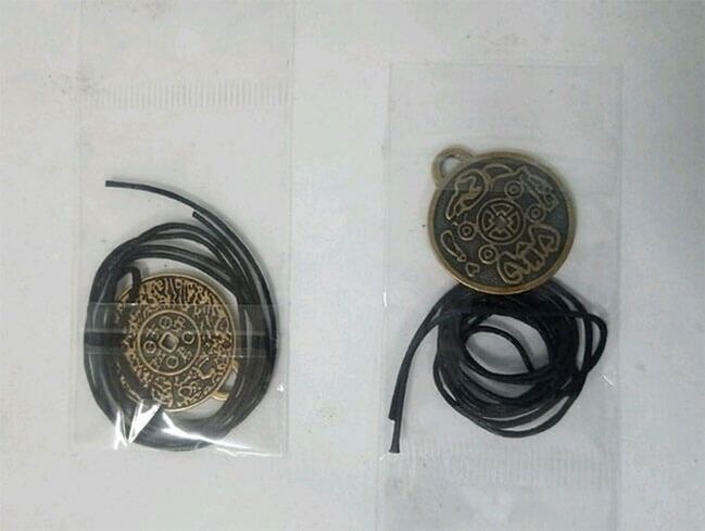 Cree en el amuleto imperial